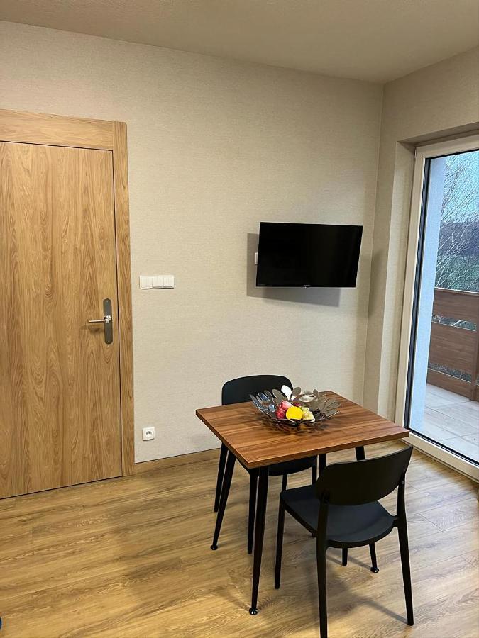 Apartment Polna 60 *